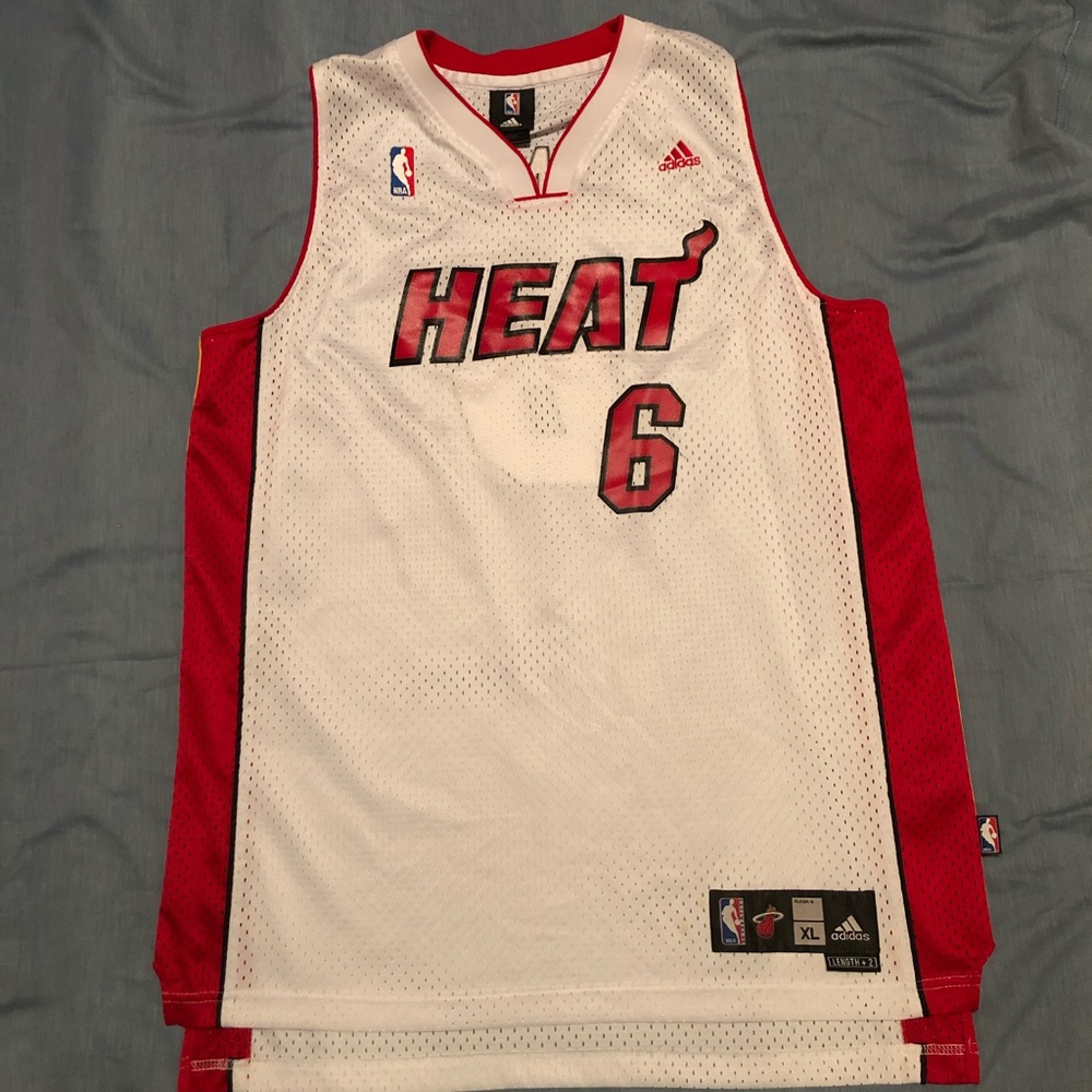 NBA vintage Miami Heat LeBron James awesome jersey